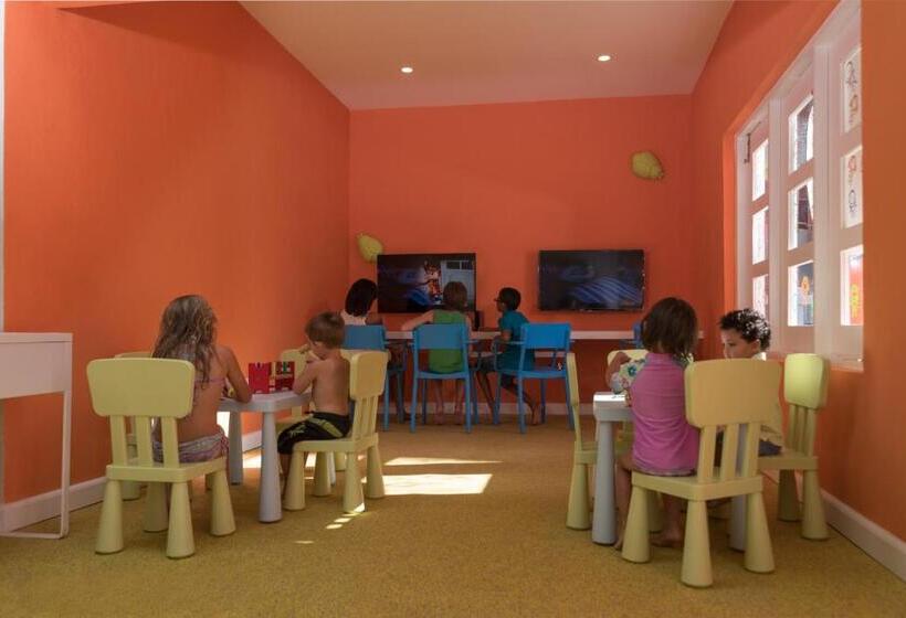 Otel Emotions by Hodelpa Juan Dolio - All Inclusive