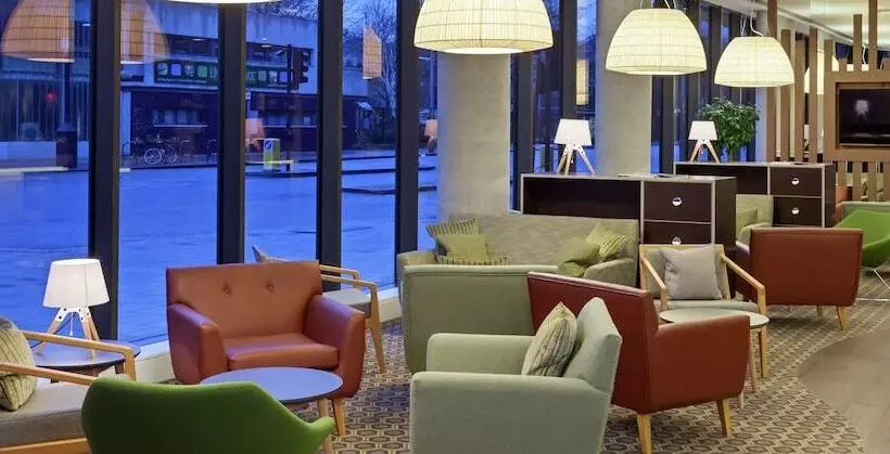 Hotel Hampton by Hilton Kocaeli Symbol