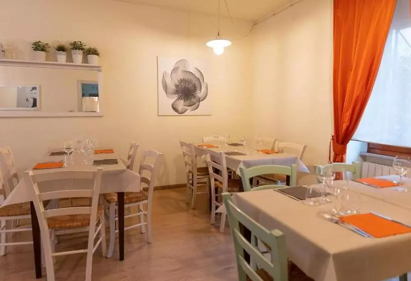 בית מלון כפרי Il Borgo Ristorante Pizzeria Camere