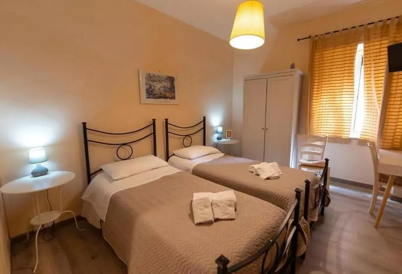 בית מלון כפרי Il Borgo Ristorante Pizzeria Camere