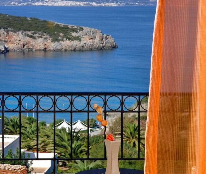 Отель Istron Collection Villas