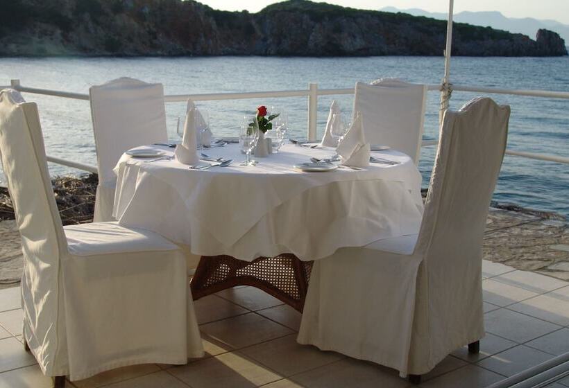 Отель Istron Collection Villas