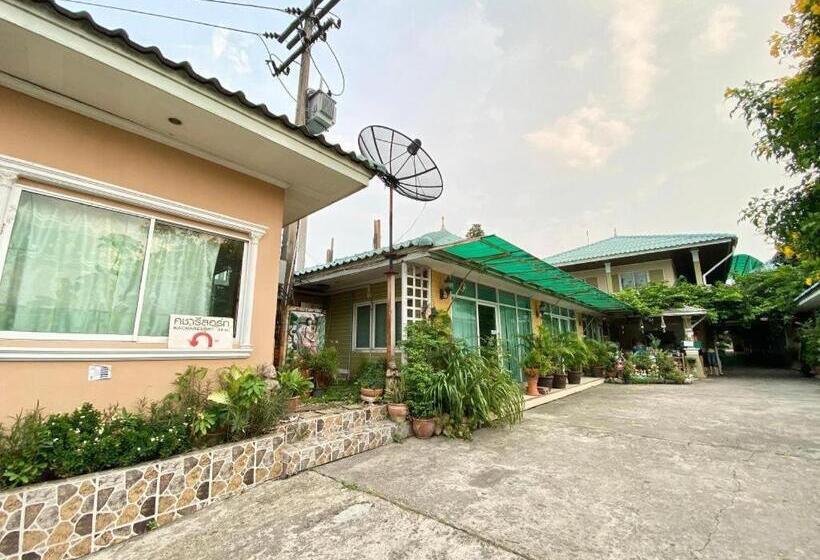 ホテル Kacha Resort