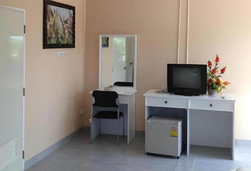 ホテル Kacha Resort