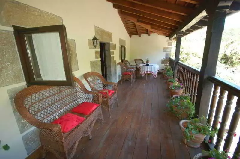 호텔 La Almadreña