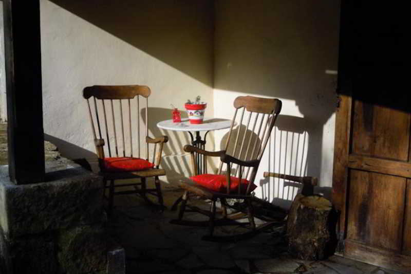 בית מלון כפרי La Almadreña