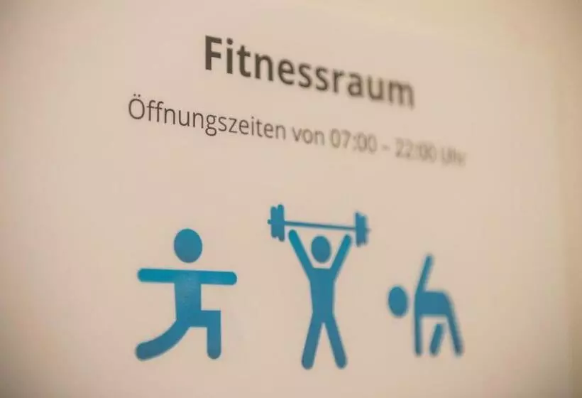 Отель Landgut Stemmen