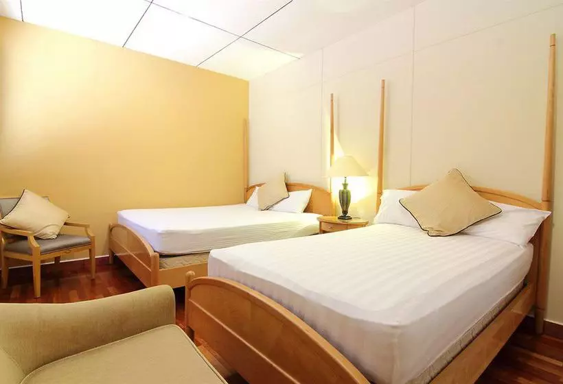 Отель Red Inn Heritage