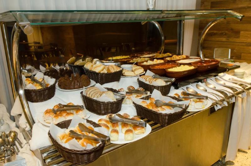 Ville Celestine Condo Hotel E Eventos