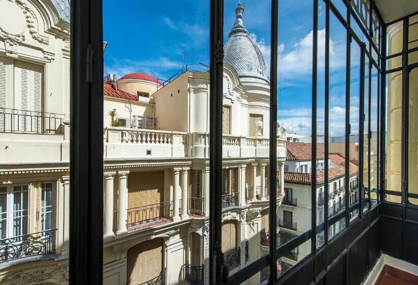 هتل Vincci The Mint