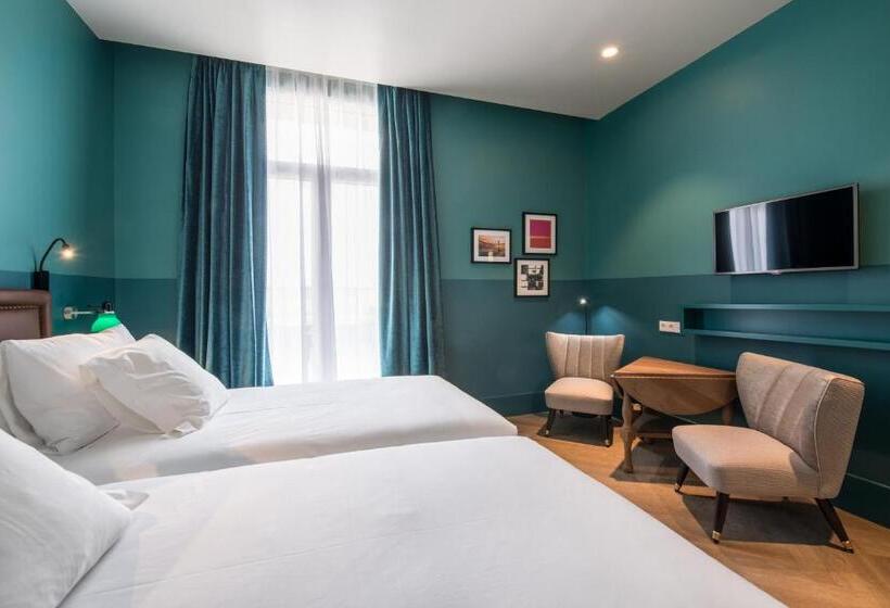 هتل Vincci The Mint