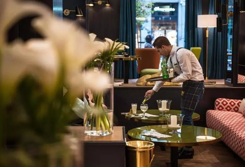 هتل Vincci The Mint