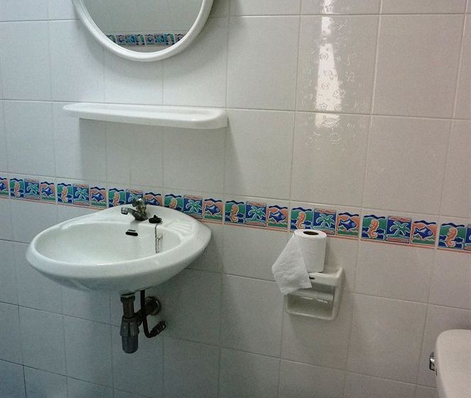 펜션 The Celtic Inn Guest House