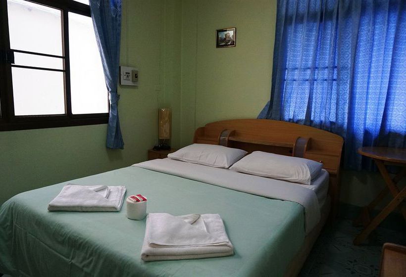 펜션 The Celtic Inn Guest House