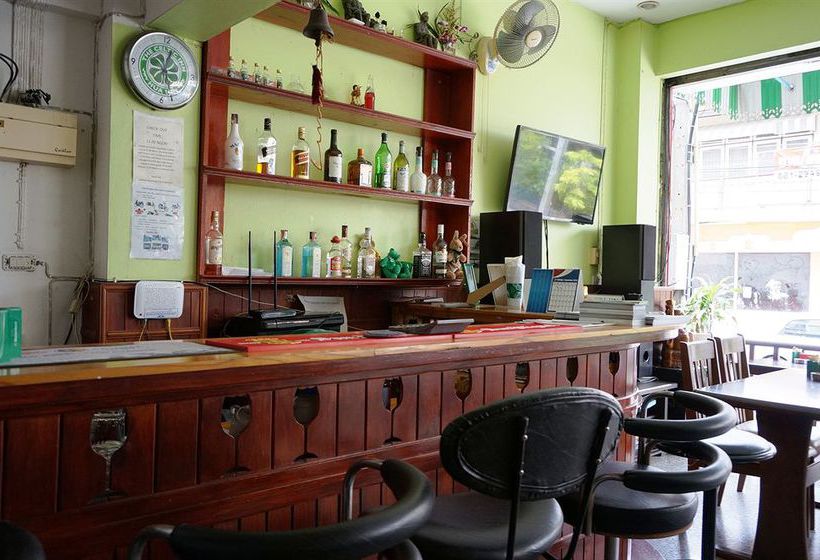 펜션 The Celtic Inn Guest House