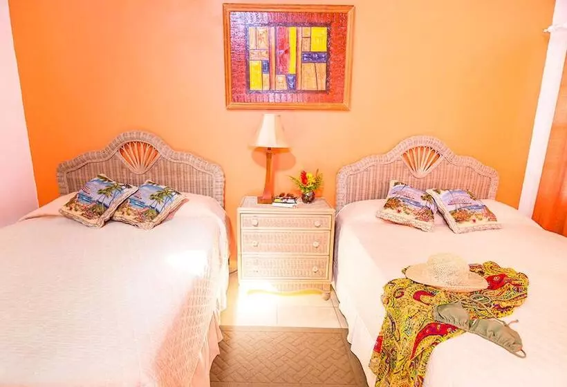 استراحتگاه Paradise Beach