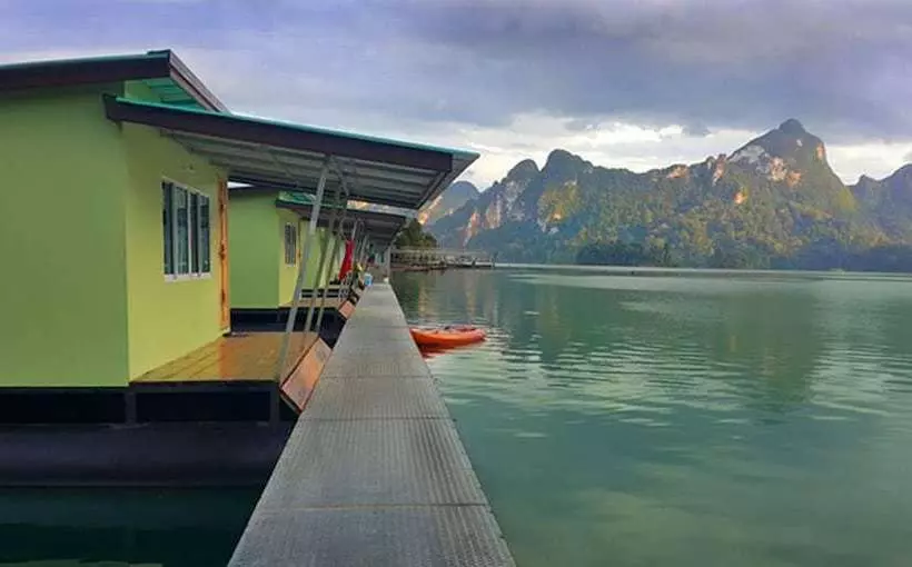 リゾートホテル Smiley Lakehouse