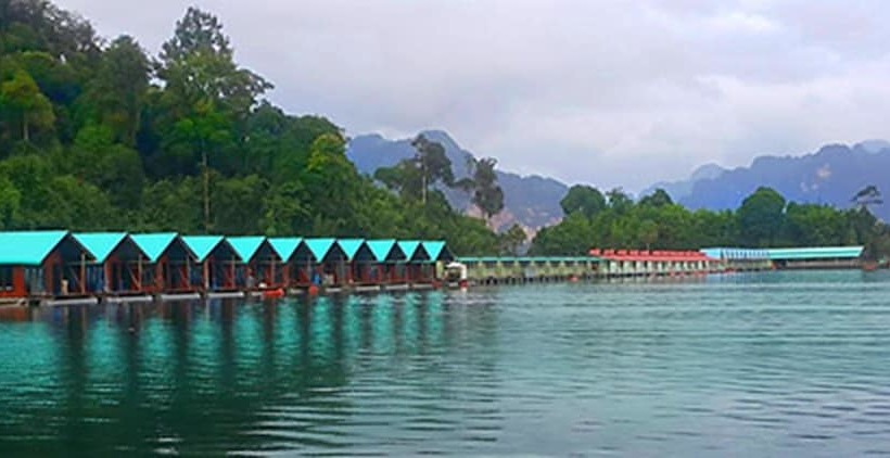 Курорт Smiley Lakehouse