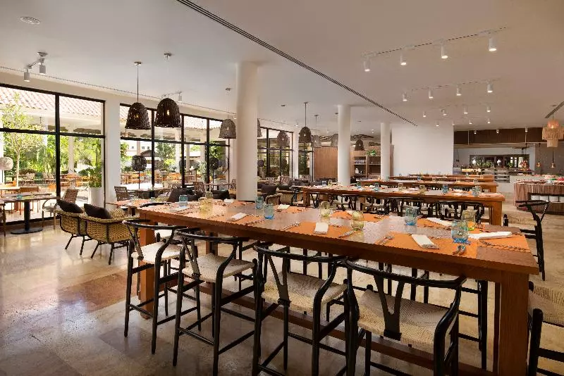 אתר נופש The Level At Melia Caribe Beach - All Inclusive