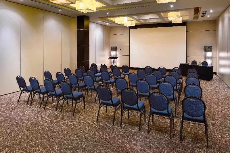 אתר נופש The Level At Melia Caribe Beach - All Inclusive