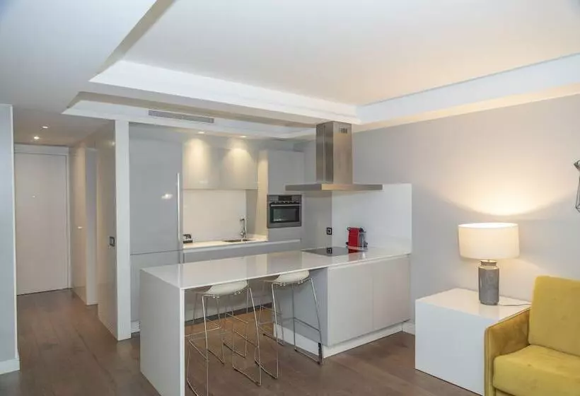 Smartrental Collection Centric Ii