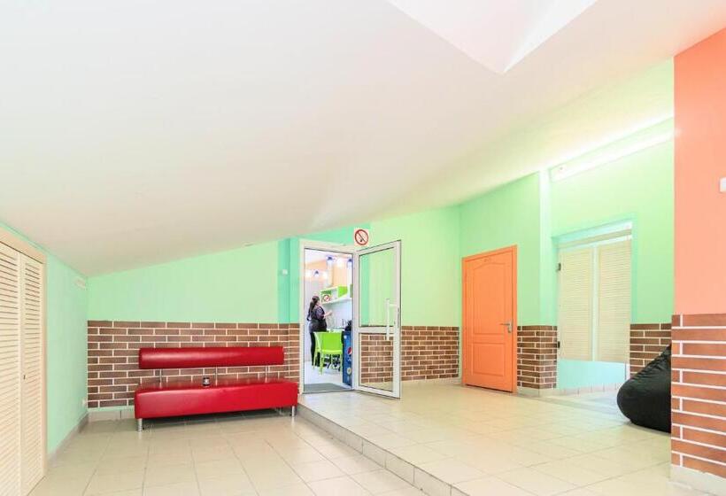 ユースホステル хостел птица