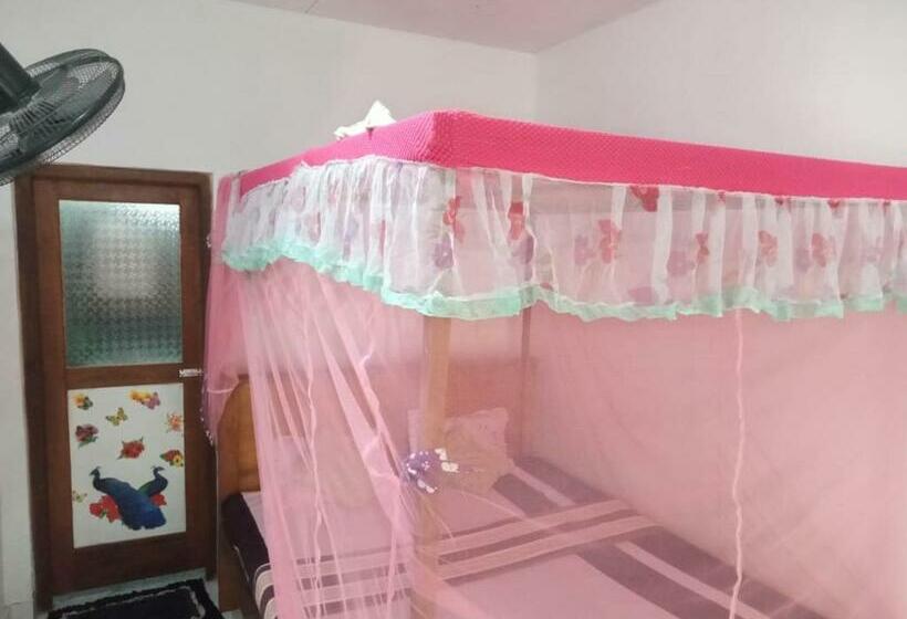 مبيت وإفطار Myro Cottage