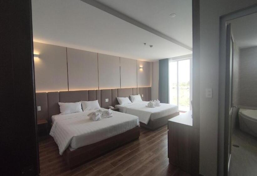 هتل Ho Tram Golden