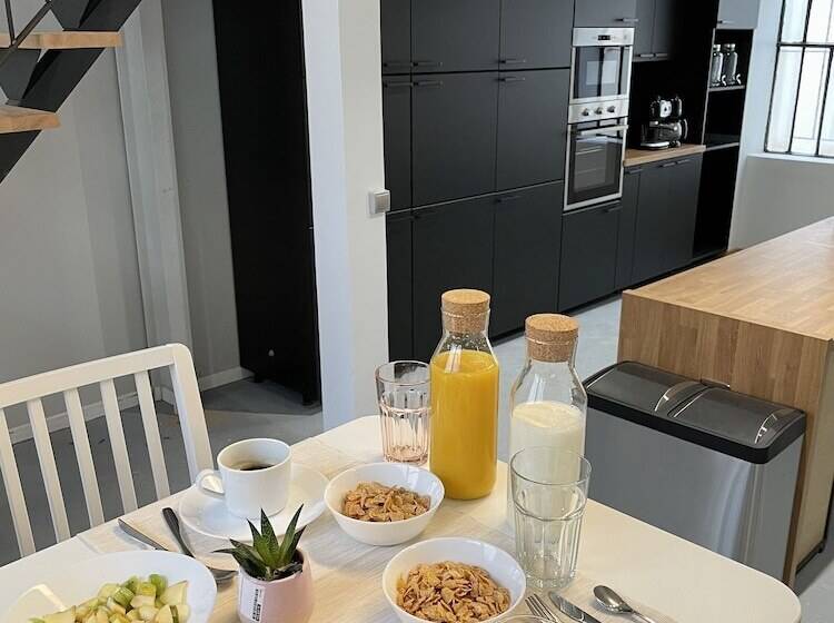 Silk & Suites City Center