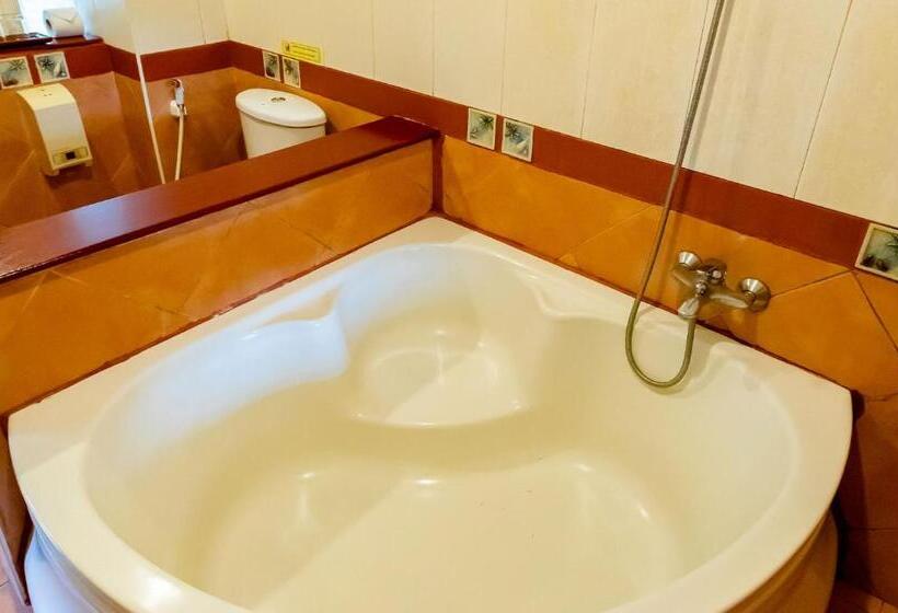 Hotel Ao Nang Bay Resort