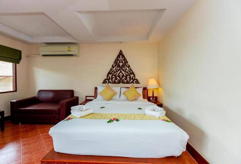 Hotel Ao Nang Bay Resort