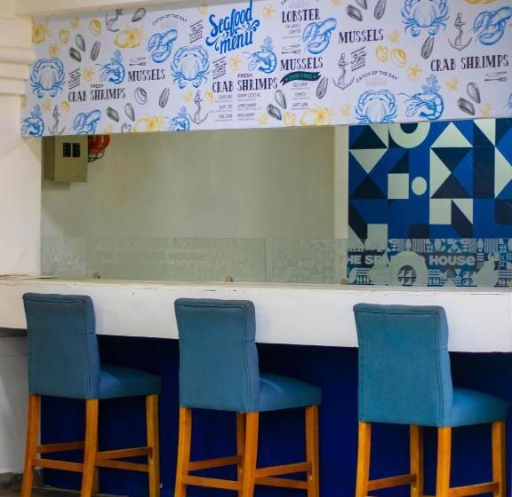 هتل Cocoview Valle De Angeles