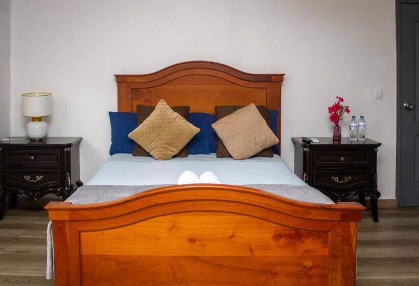 هتل Cocoview Valle De Angeles