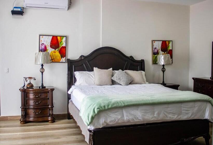 هتل Cocoview Valle De Angeles