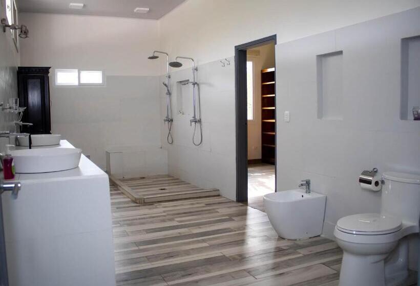 هتل Cocoview Valle De Angeles