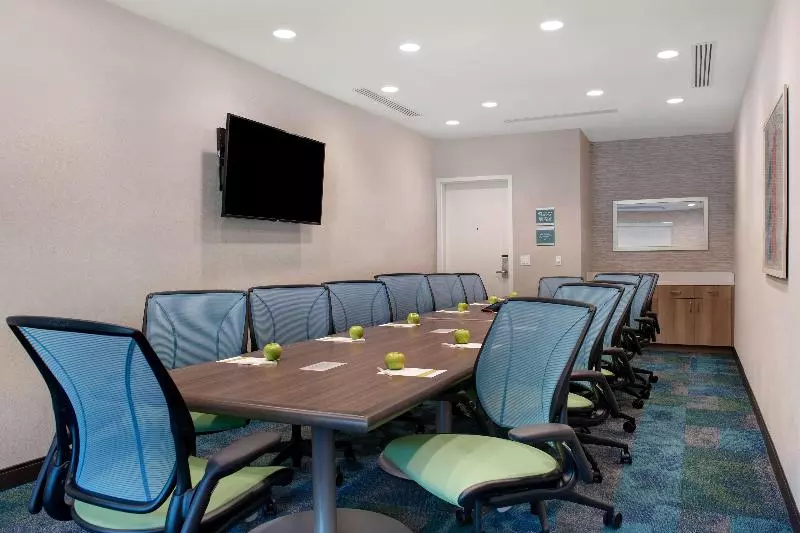ホテル Home2 Suites By Hilton Fayetteville North