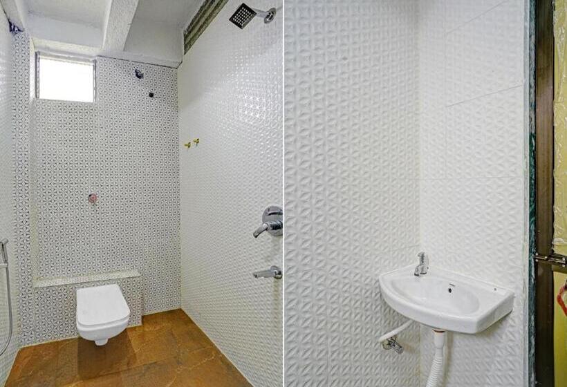 Отель Oyo Flagship 81153 Bay Watch