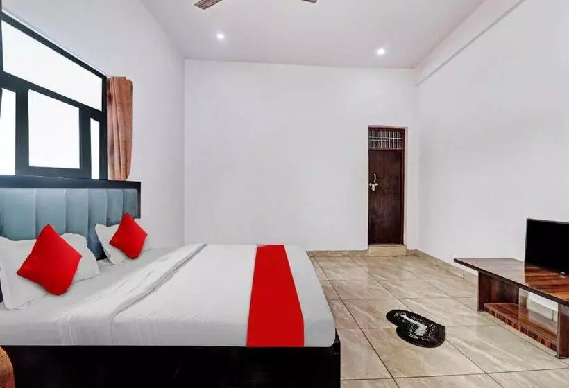 Hotelli Oyo Flagship 81170 Choice Guest House
