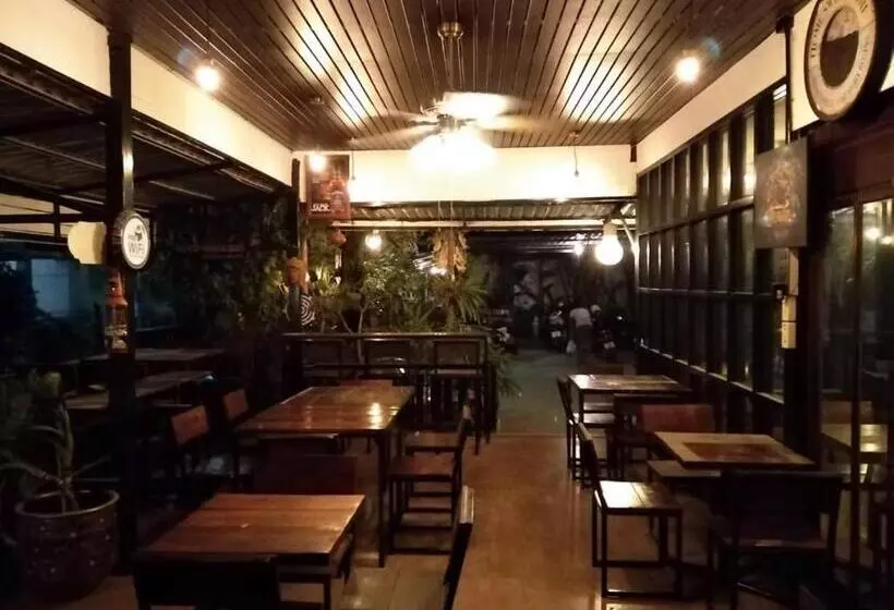 The Rich Room ห้องพักนครราชสีมา