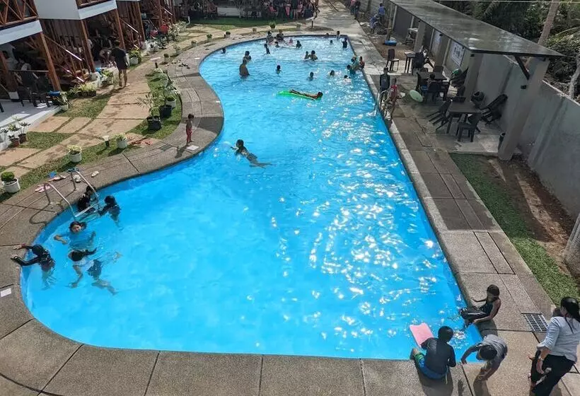 Bakawan Hideaway Resort And Restaurant