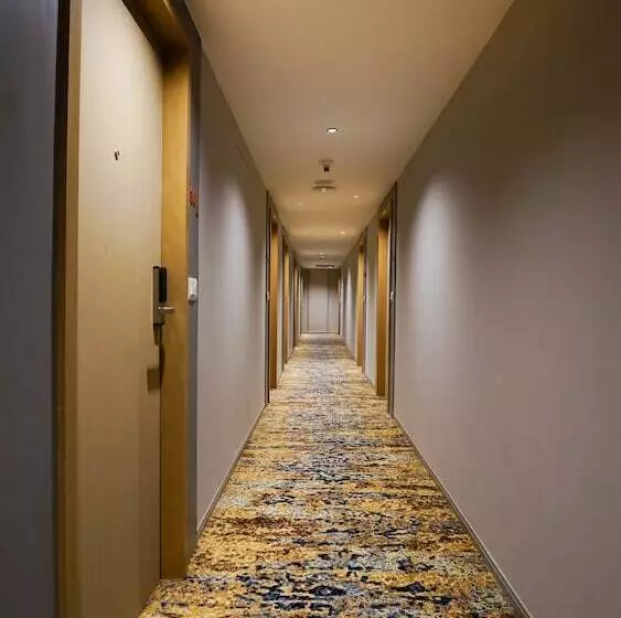 ホテル City Keys Bangalore By Bestinn Leisure