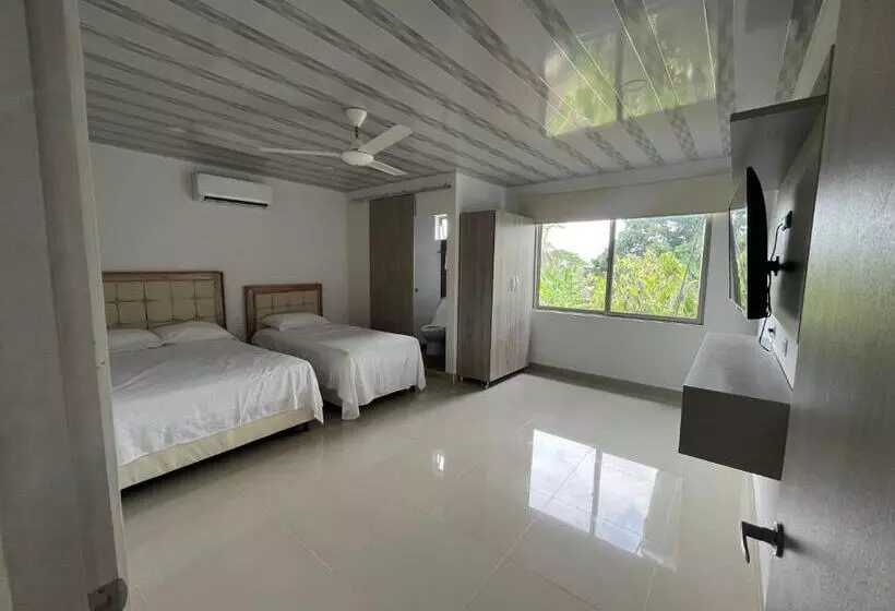 ホテル Palmeras Del Sinu
