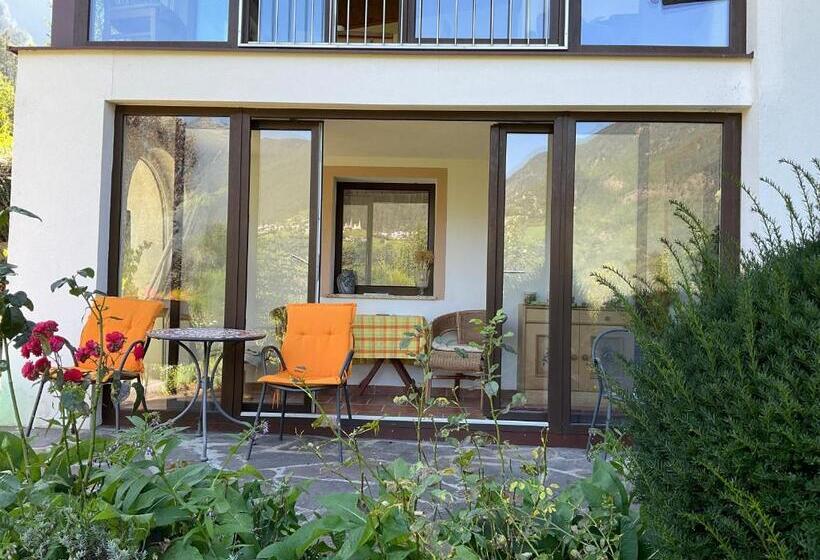 پانسیون Double Room With A Kitchenette In A Beautiful Surrounding