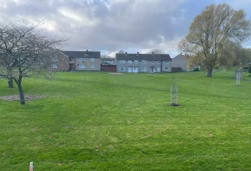 Pensió Ii Comfortable Room, Shared House