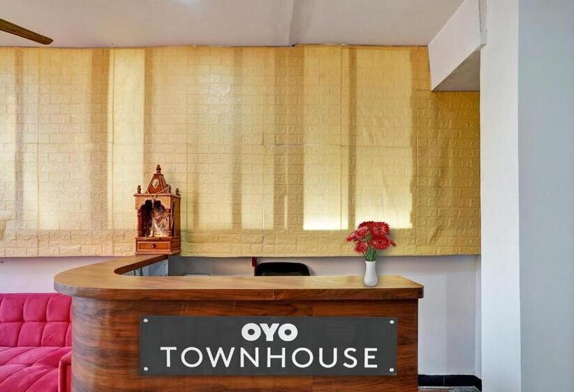 호텔 Collection O 811307  Gold Inn