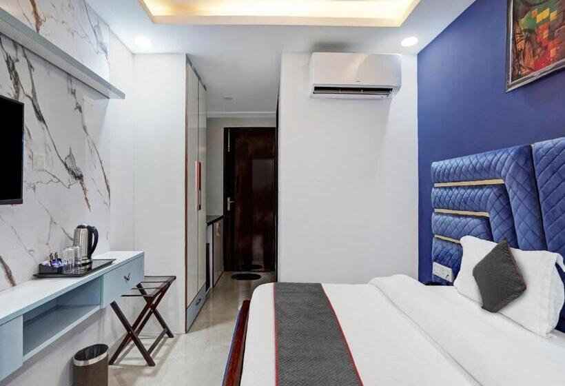 호텔 Collection O 811307  Gold Inn