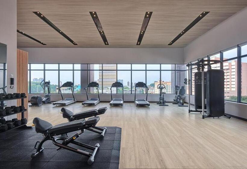 Hotel Courtyard By Marriott Melaka