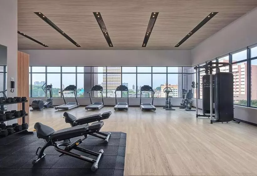 هتل Courtyard By Marriott Melaka