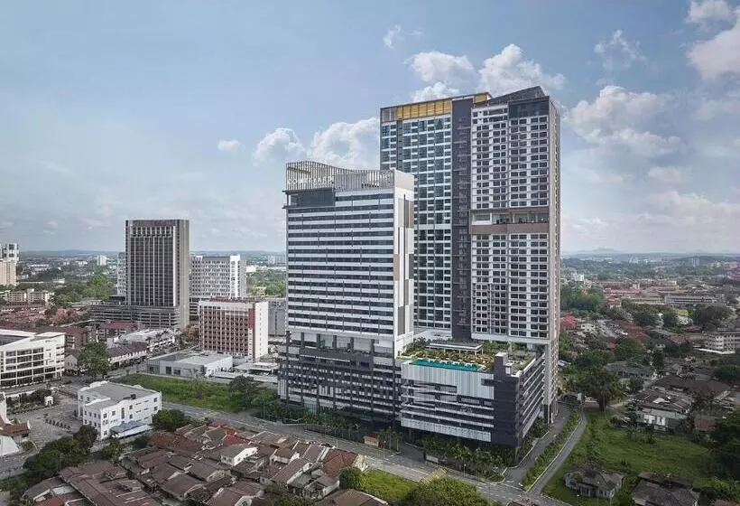 هتل Courtyard By Marriott Melaka