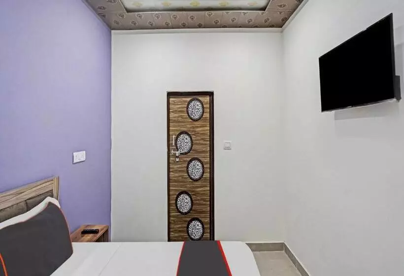 Hotelli Oyo Flagship 81112 Joy